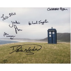 Doctor Who photo multi signed by six stars of the series Doctor Who photo multi signed by six stars of the series